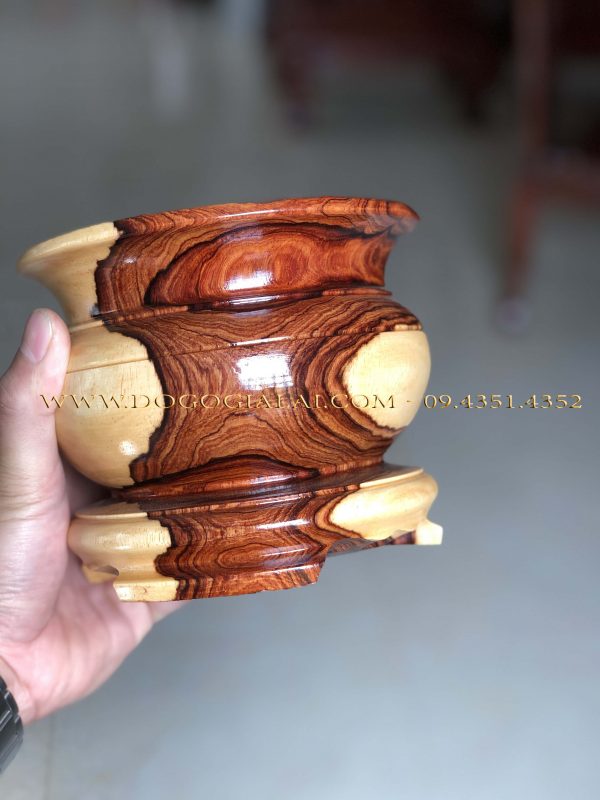 bát hương bằng gỗ cẩm lai