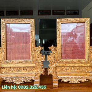 mẫu khung ảnh hoa mai gỗ gõ đỏ không mành cỡ ảnh 20x30