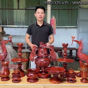 chi tiết các món của bộ lư gỗ