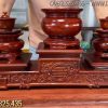đế kê bát hương và hai ly trà