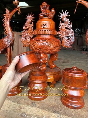 3 đài gỗ