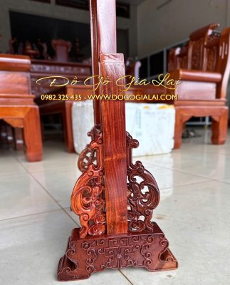 phần chân khung ảnh thờ làm sắc nét tỉ mỉ