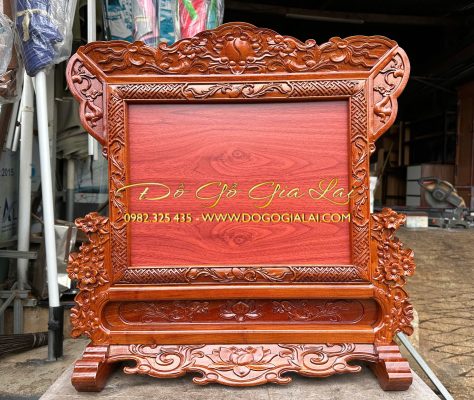 khung ảnh thờ 40x30 chạm hoa mai gỗ hương đá